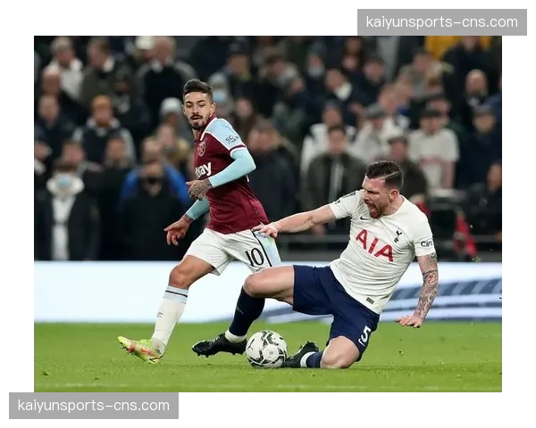 半场战报：热刺0-0西汉姆联，铁锤帮严密的5-4-1阵型让主队进攻屡屡受挫