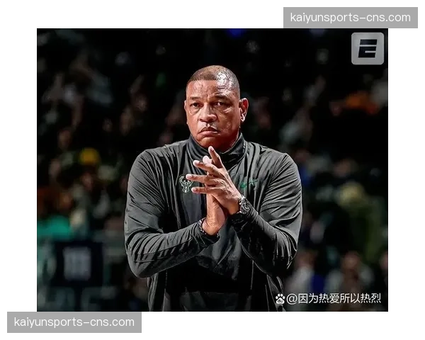 评论:雄鹿防守效率持续低迷,里弗斯教练的季后赛调整面临考验 评论:雄鹿防守效率持续低迷,里弗斯教练的季后赛调整面临考验